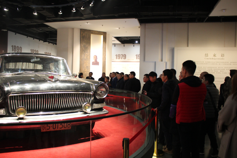 招商港灣集團(tuán)管理班子“不忘初心，聚力前行”紅色之旅團(tuán)建活動(dòng)-