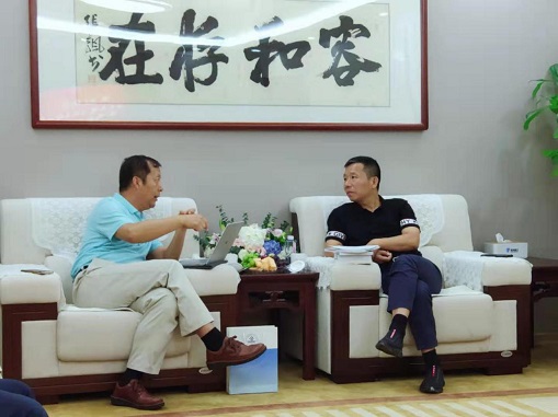 濟(jì)南大學(xué)程新教授一行蒞臨港創(chuàng)建材公司指導(dǎo)工作